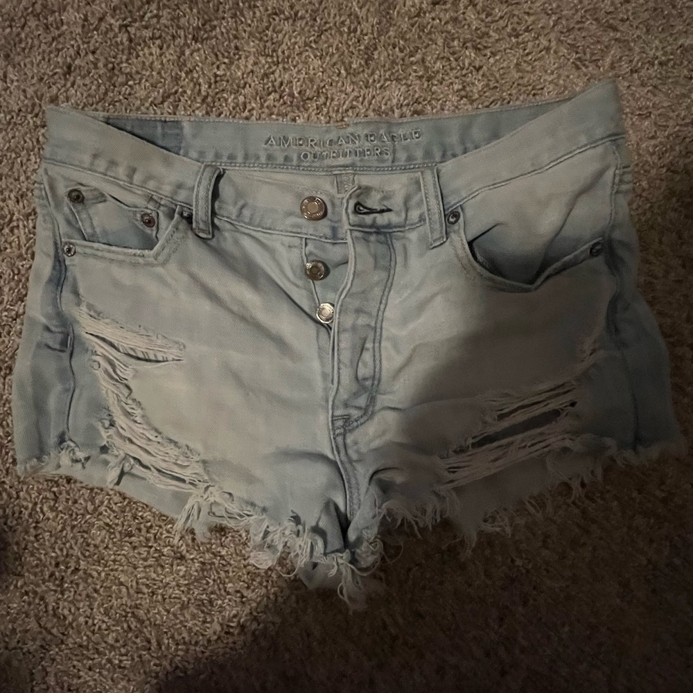 Distressed Shorts. Stretchy material